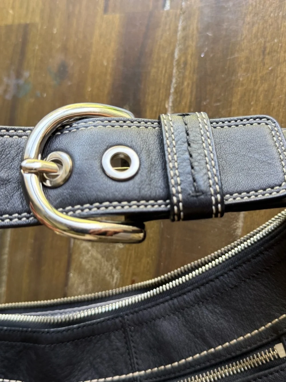 Coach Legacy Vintage Black Leather Hobo Black
